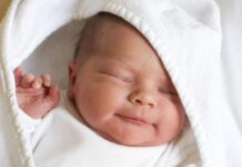 Какую одежду нужно купить новорожденному