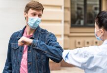 «Кракен» объявился в России. Выявлен первый случай нового штамма коронавируса