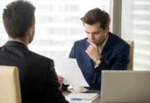 После диалога с «работодателем» деньги исчезают. Сбербанк предупредил россиян