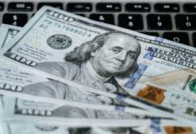 Доллары не понадобятся. Центробанк принял решение о выгодном депозите