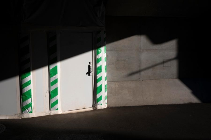 На все деньги: крупные неприятности ждут россиян у подъезда домов