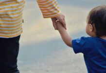 «Чтобы не ущемлять прав родителей». Госдума меняет условия предоставления маткапитала