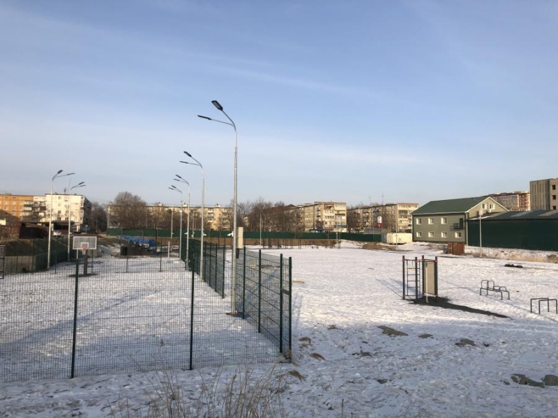 На спортплощадке в Большом Камне компания МТС установила видеонаблюдение