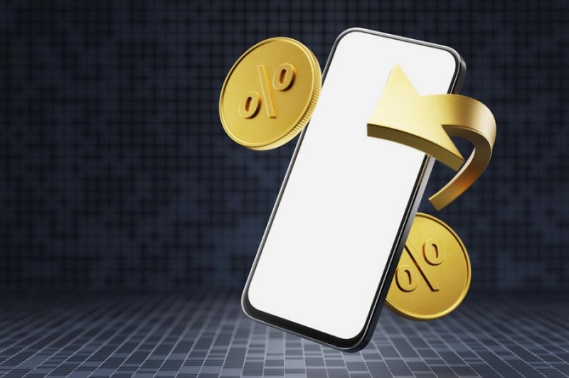 Жители Приморья тратят кешбэк на связь, чехлы для смартфонов и наушники