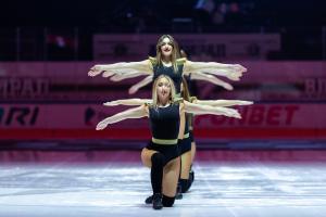 Хоккейный сезон завершен: «Адмирал» порадовал болельщиков ярким шоу (ФОТО)