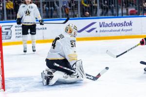 Хоккейный сезон завершен: «Адмирал» порадовал болельщиков ярким шоу (ФОТО)