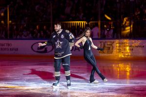 Хоккейный сезон завершен: «Адмирал» порадовал болельщиков ярким шоу (ФОТО)