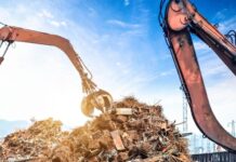 Россиянам запретили платить наличными за лом и цветные металлы