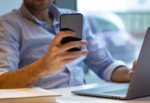 Затронет тех, кто переводит деньги самому себе. Законопроект могут принять уже в апреле