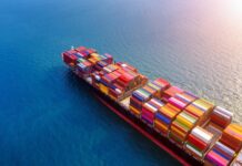 От западных санкций выиграла Азия. Южная Корея расширяет перевозки в Россию