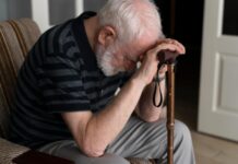 С пенсией распрощаетесь. Российских пенсионеров предупредили