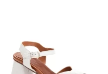 Самая популярная женская обувь лета 2023 года: тенденции и стили