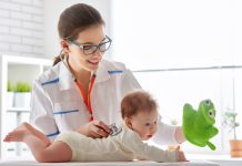 В каких случаях необходимо обратиться к педиатру: знаки, которые не следует игнорировать