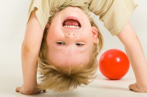 Синдром дефицита внимания и гиперактивности у детей: понимание и подходы к борьбе с ним