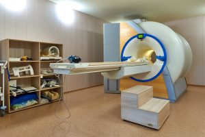 Какие проблемы помогает выявить МРТ головы?