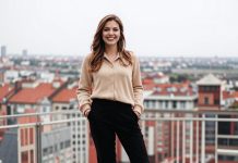 Как выбрать брюки для девочек?