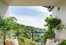 Особенности строительства домов с балконов