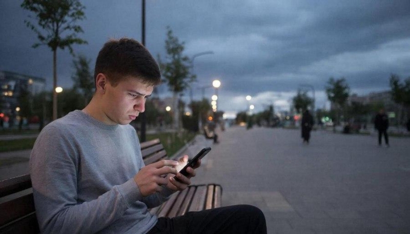 Цифровой облом. Как бизнес лавирует между WhatsApp*, Telegram и MAX