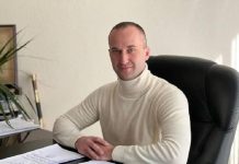 Экс-депутат, обвиняемый в контрабанде леса, пойман в Таиланде с поддельным паспортом