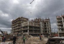 Опасная ситуация в строительстве – застройщики не хотят вовремя сдавать дома