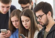 Поиск работы аукнется потерей денег. Чему научились мошенники