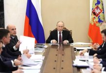 Простая процедура, большая поддержка: Путин сообщил о семейных выплатах