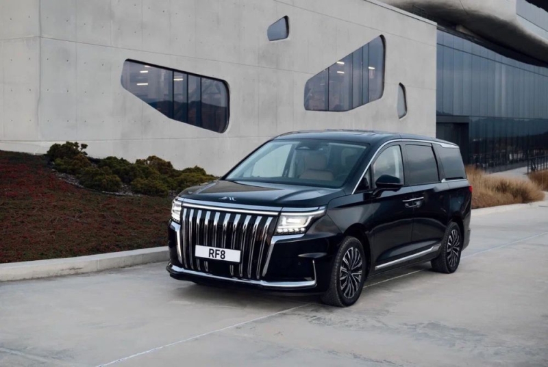 Пространство, технологии, безопасность. Знакомьтесь: новый минивэн JAC RF8