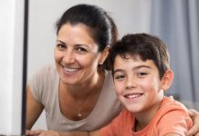 Родителей школьников предупредили: проверка оценок влетит вам в копеечку