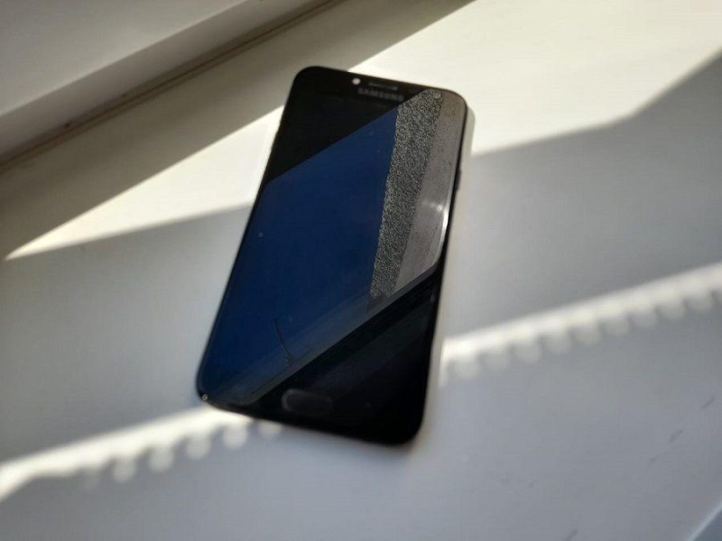 «Спасение от гипноза». Зачем банки стали звонить своим клиентам