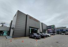 Ущерб на миллионы: у известного на все Приморье автодилера исчезли семь автомобилей