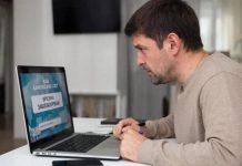 Заблокированные и униженные. Как бизнесмены теряют контроль над банковскими счетами