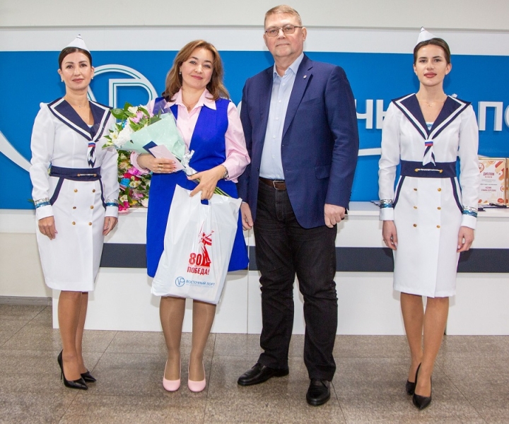 Звание «Ветеран морского порта» получили 32 «восточника»