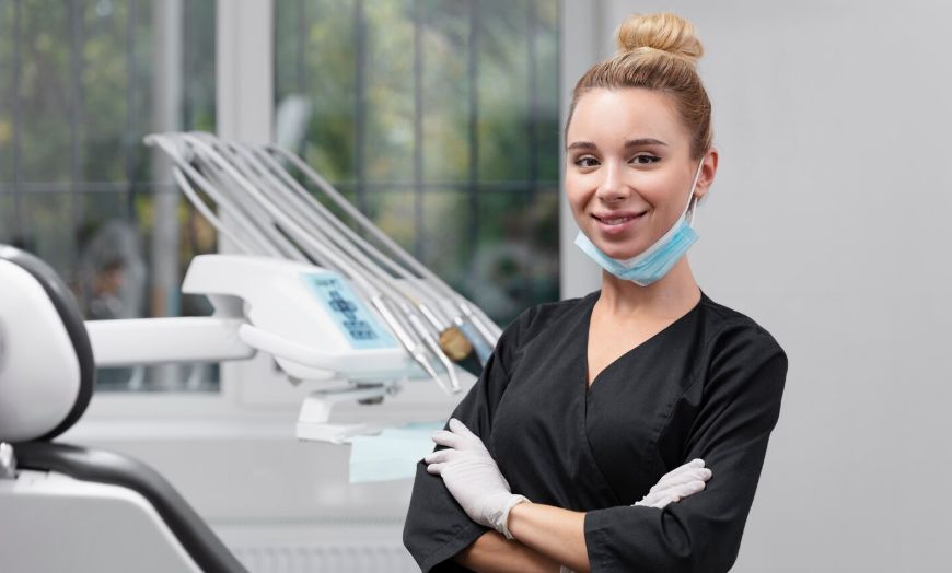 Этапы имплантации зубов