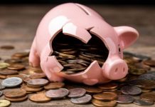 Аналитик: срочно избавляйтесь от своих накоплений