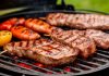 Чтобы после праздников не свалиться. Россиянам назвали безопасные для ЖКТ виды шашлыка