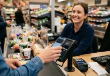 Для российских туристов меняются правила оплаты товаров и услуг в Турции