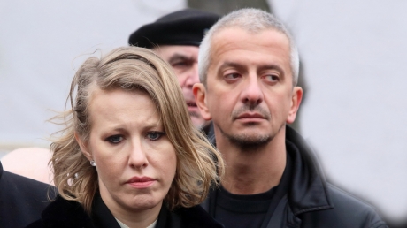 Собчак, переболев коронавирусом вместе с Богомоловым, сделала заявление о новом штамме