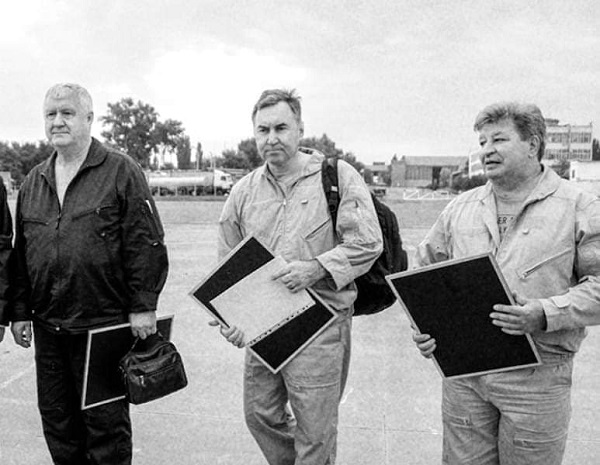 Николай Хлудеев позвонил сыну за день до крушения Ил-112В: СМИ узнали детали последней беседы