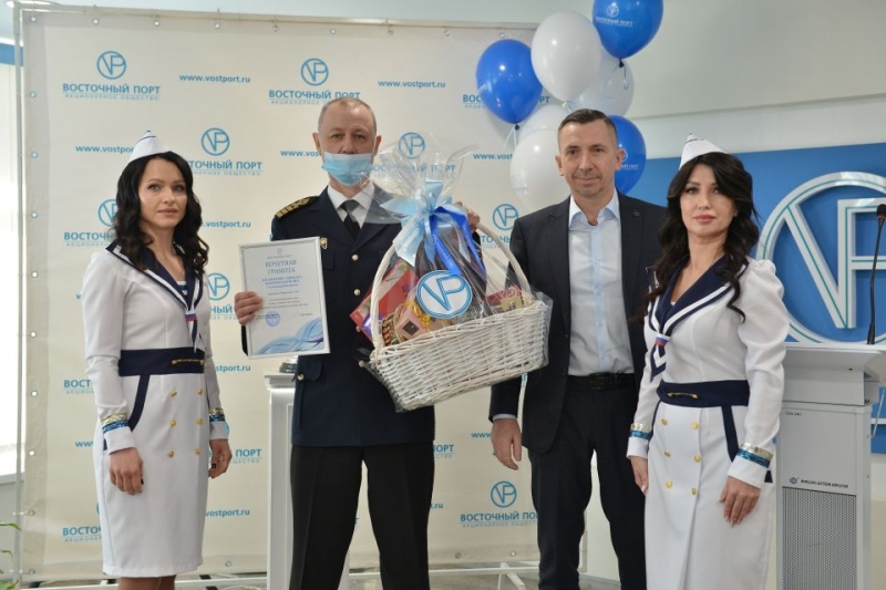 Докеры Контейнерного терминала АО «Восточный Порт» завоевали Кубок «Управляющей организации»