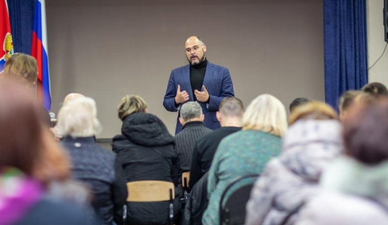 Константин Шестаков: школа с кинотеатром появится в Первомайском районе Владивостока