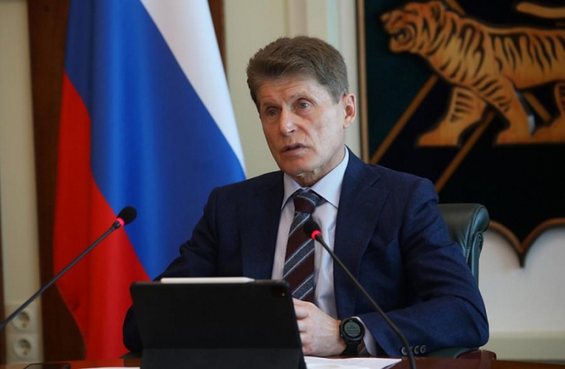 Кожемяко предупредил всех чиновников Приморья, кто хочет зарабатывать на бюджете