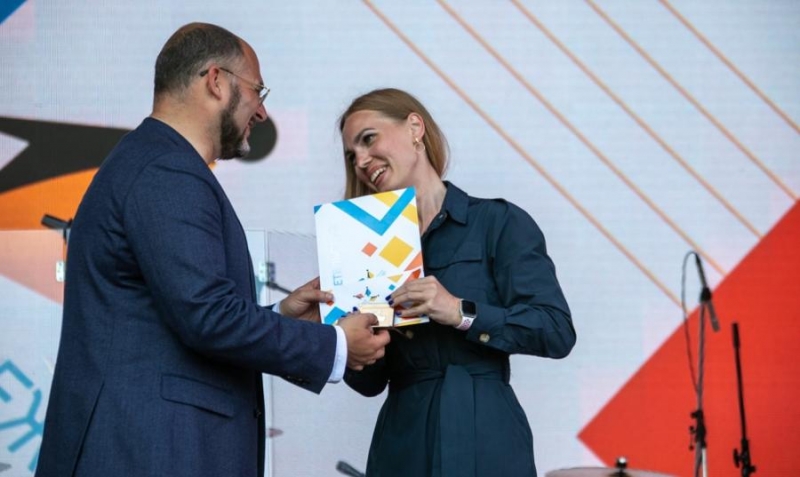 Лауреаты городской премии &laquo;Молодежный вектор&raquo; получили свои награды