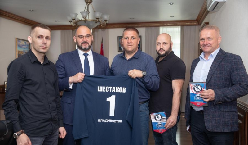 Мэрия будет сотрудничать с Федерацией хоккея Владивостока