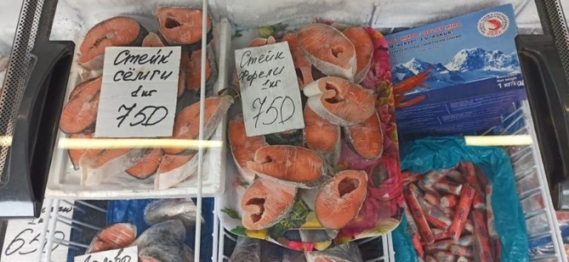 Неприятный сюрприз ждет всех, кто покупает семгу