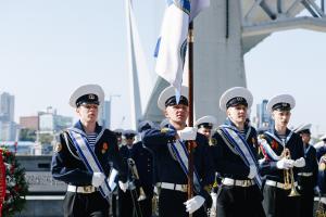 Память моряков торгового флота почтили во Владивостоке