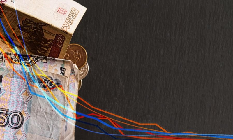 «Пожалуйста, пользуйтесь наличными, безналичными». К чему готовится Центробанк?