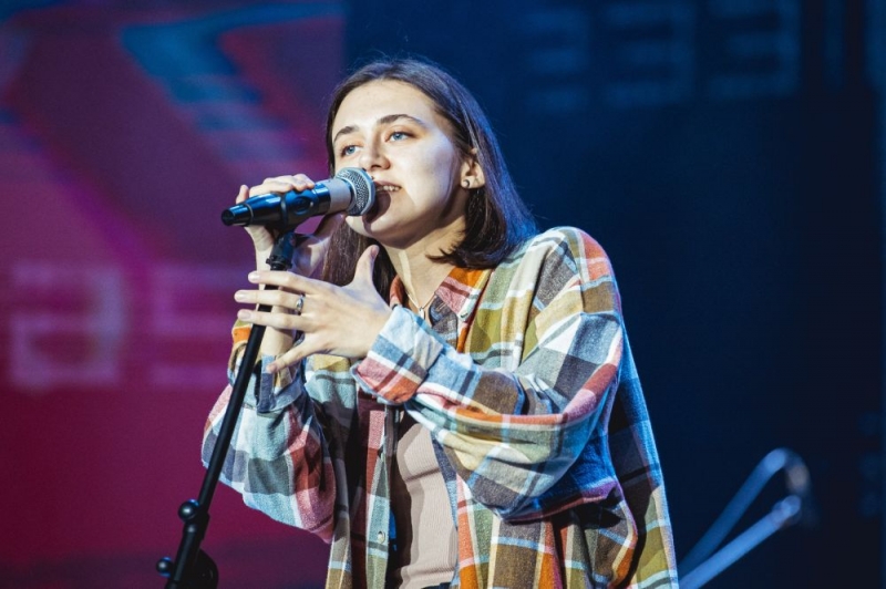 Радио из Владивостока ищет таланты по всей России!