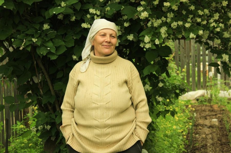 Роспотребнадзор: маски нужны и при работе на дачном участке