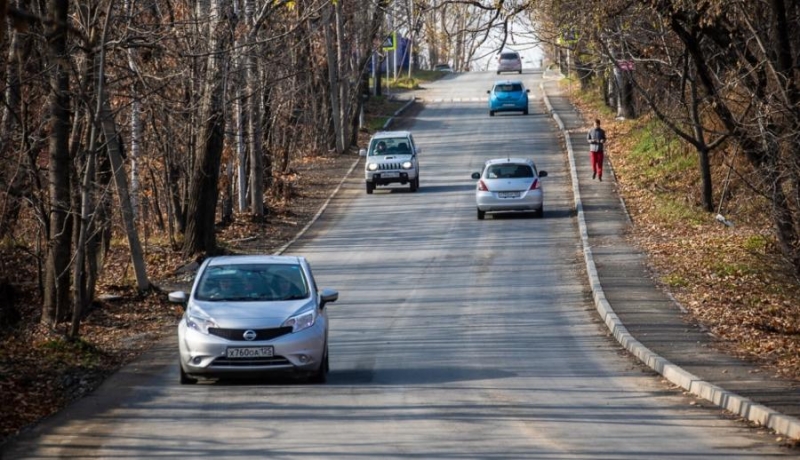 «Сделали хорошо». Более 130 дорог отремонтировали во Владивостоке