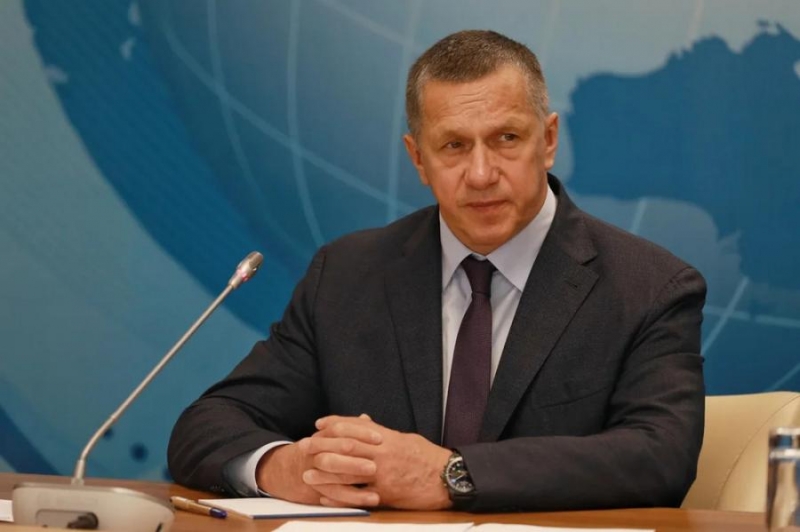 Трутнев: для участников ВЭФ могут ввести обязательную вакцинацию